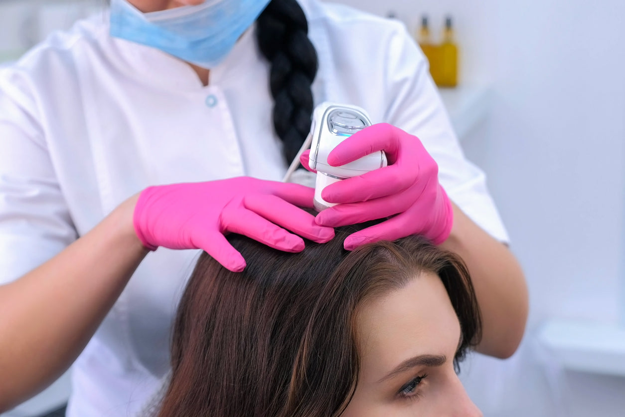 What Is a Trichologist Doctor? – Tayloáni
